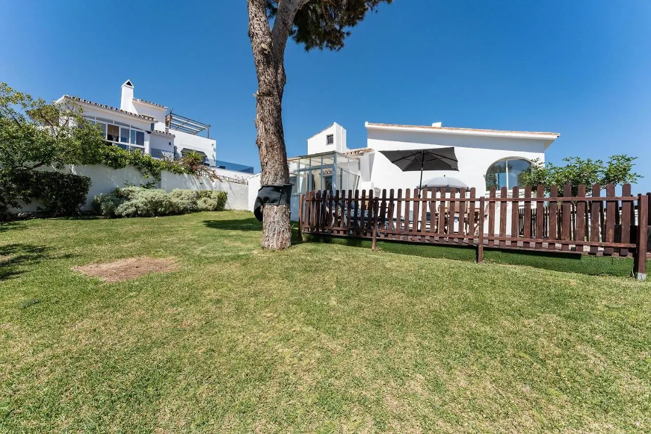 Superbly Situated Villa 67 La Cala De Mijas