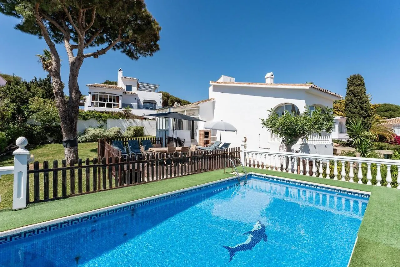 Superbly Situated Villa 67 La Cala De Mijas